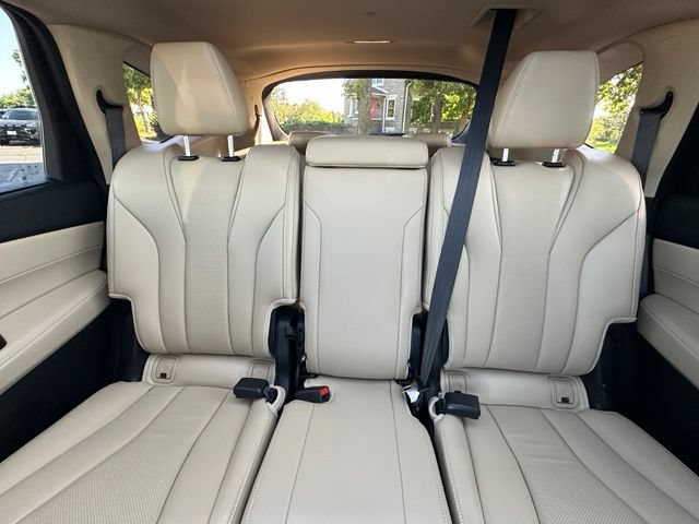 Used 2022 Acura MDX w/ Technology Package AWD/4WD image 27