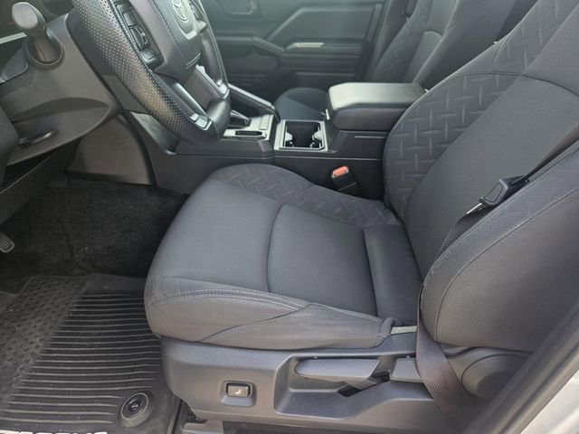 Used 2025 Toyota Tacoma SR image 13