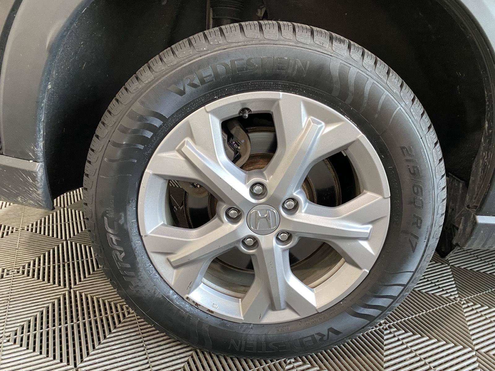 Used 2024 Honda HR-V LX image 10
