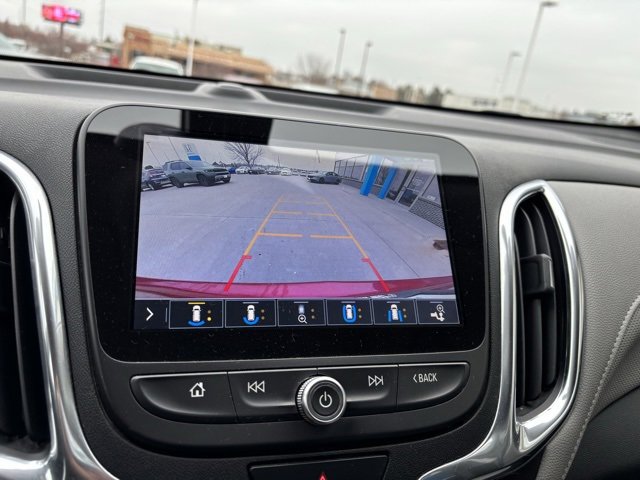 Used 2019 Chevrolet Equinox Premier image 18