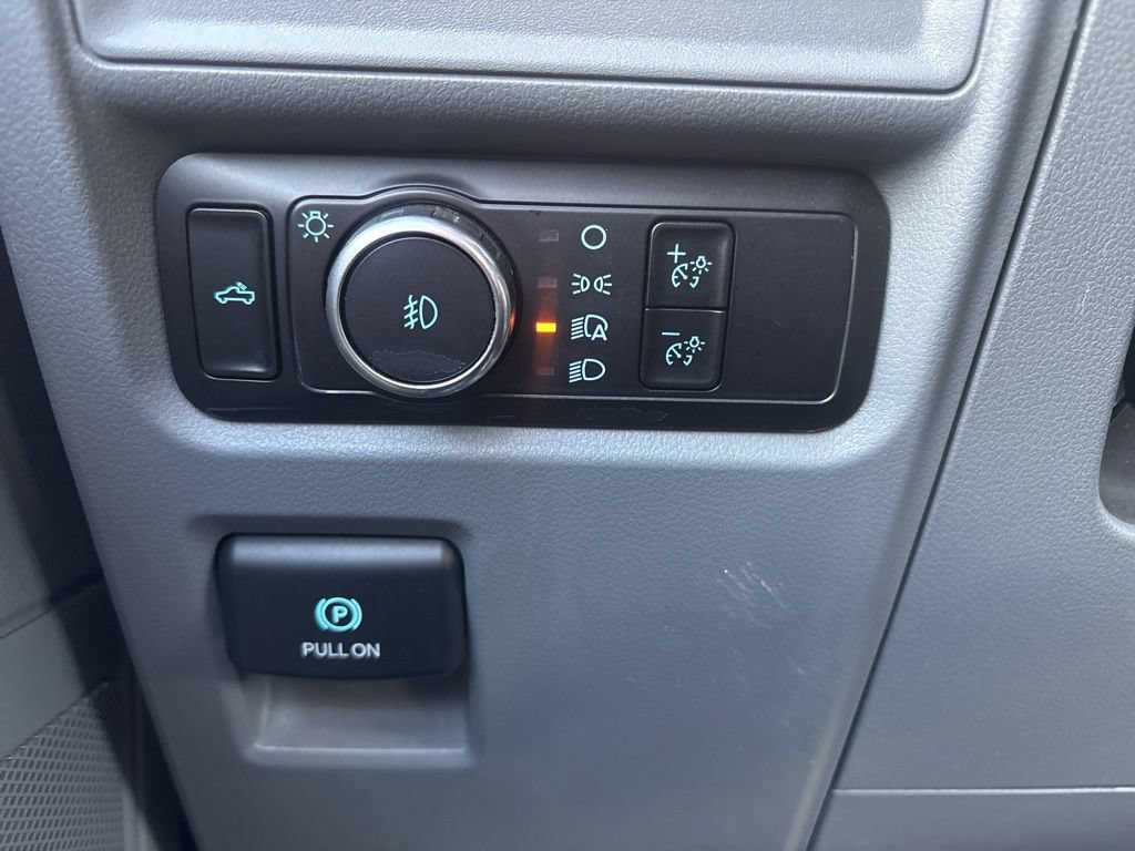 Used 2023 Ford F150 XLT AWD/4WD image 18