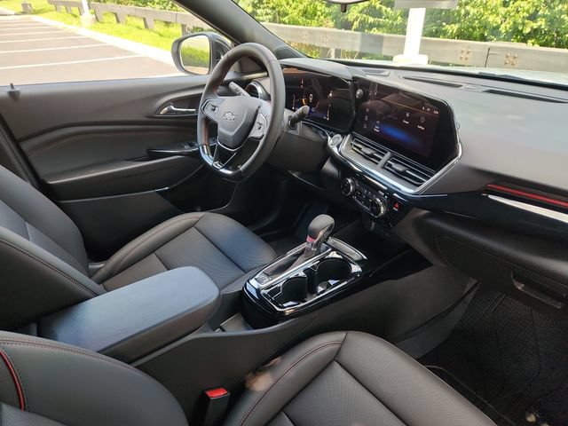 New 2026 Chevrolet Trax RS w/ Driver Confidence Package FWD image 19