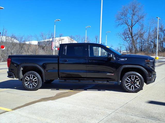 Used 2023 GMC Sierra 1500 AT4 AWD/4WD image 2