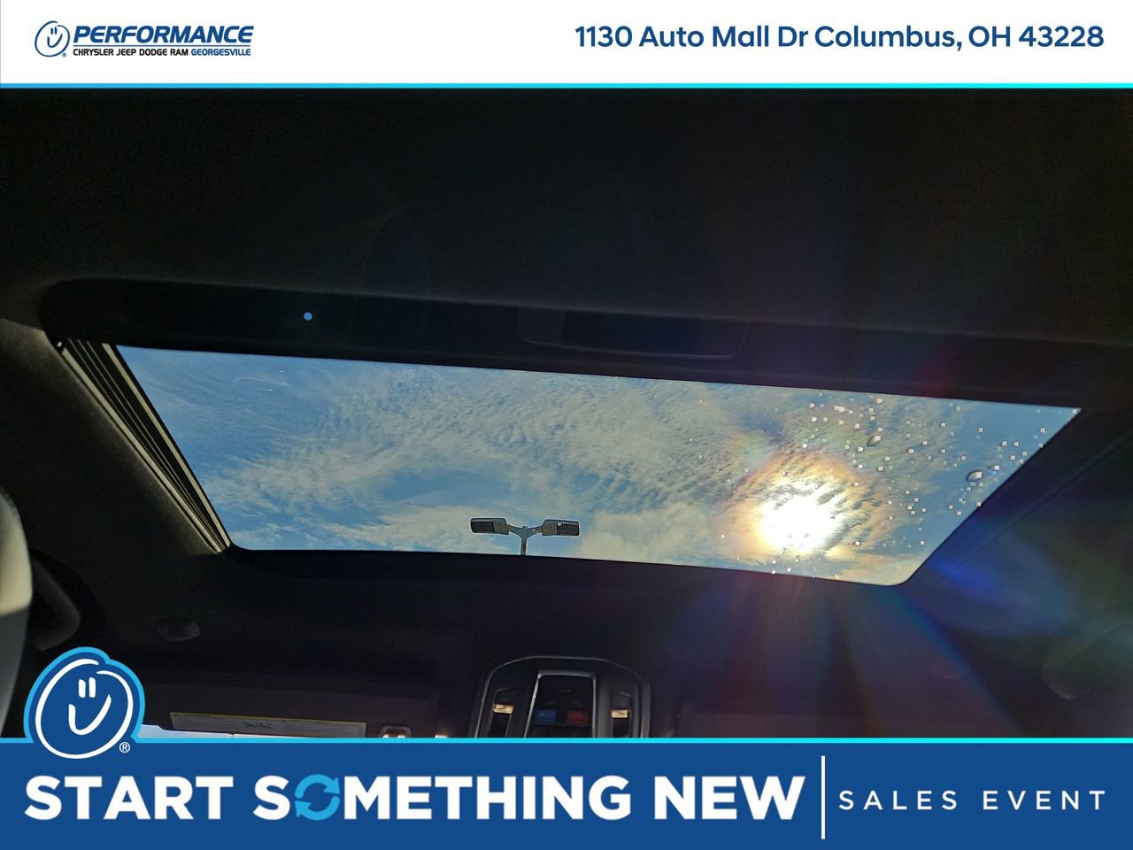 New 2025 Jeep Grand Cherokee Altitude image 17