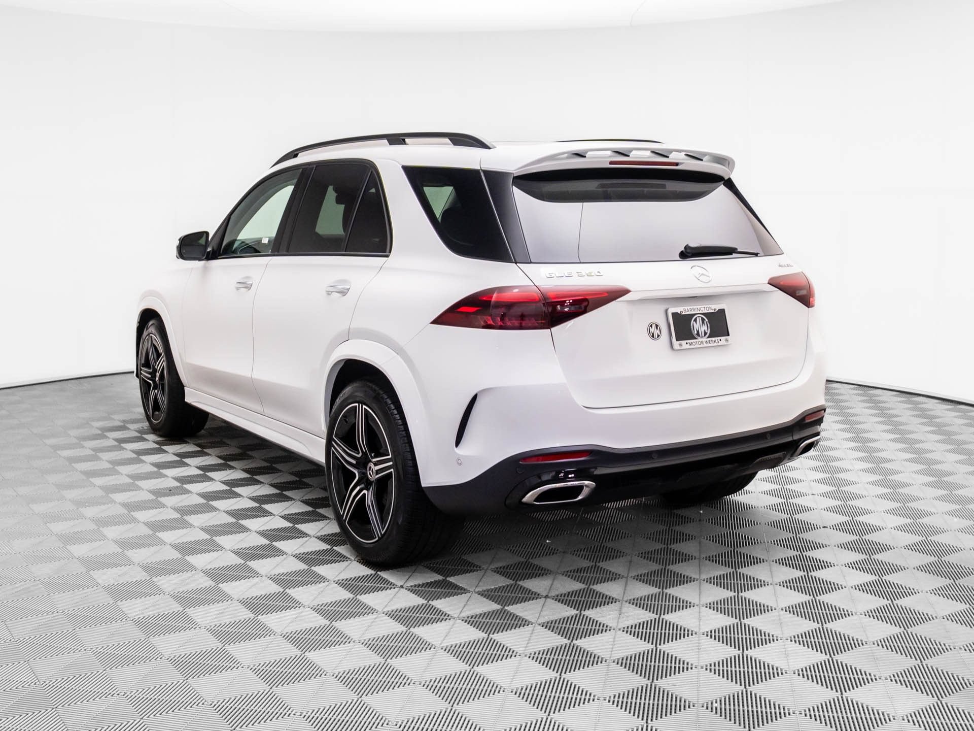 New 2026 Mercedes-Benz GLE 350 4MATIC image 3