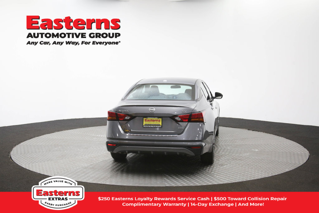 Used 2023 Nissan Altima 2.5 SV AWD/4WD image 39