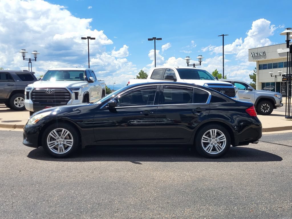 Used 2011 INFINITI G37 x Sedan w/ Premium Pkg AWD/4WD image 6