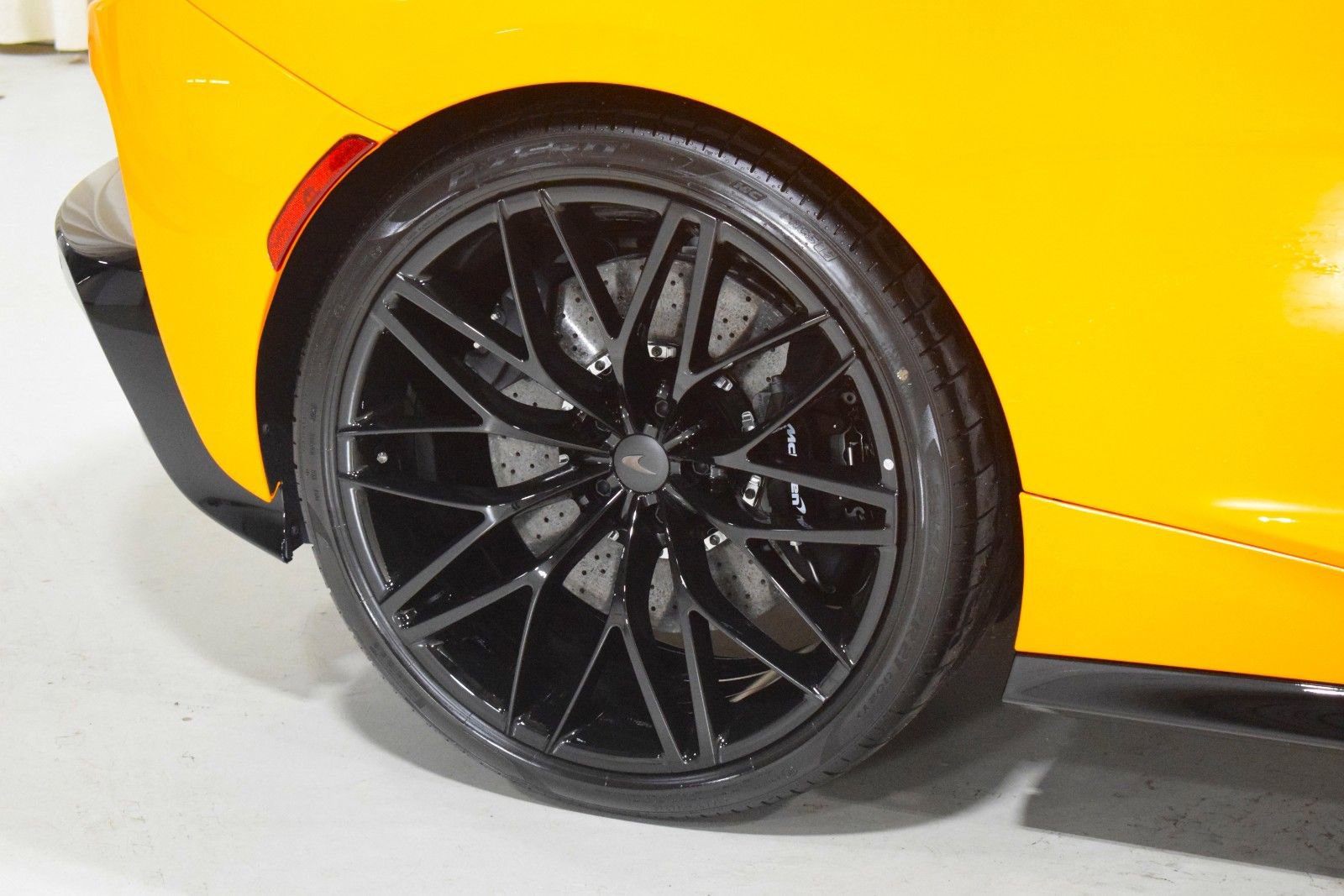 New 2026 McLaren GTS RWD image 14