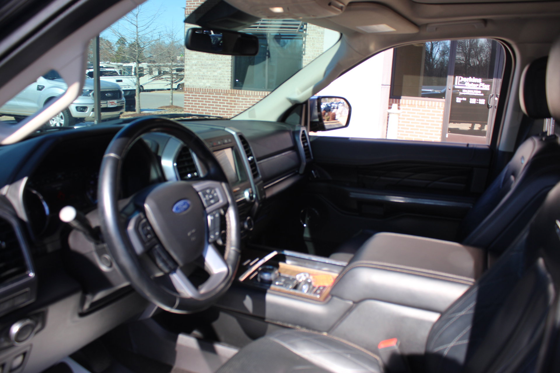 Used 2018 Ford Expedition Max Platinum image 15