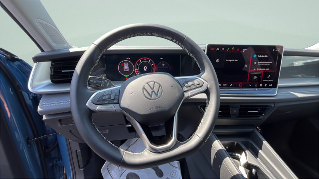 New 2026 Volkswagen Tiguan SE AWD/4WD image 13