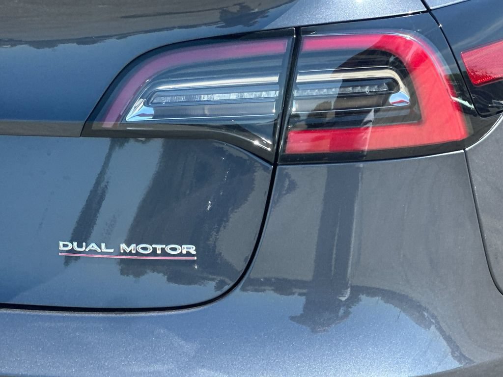 Used 2022 Tesla Model 3 Performance AWD/4WD image 24