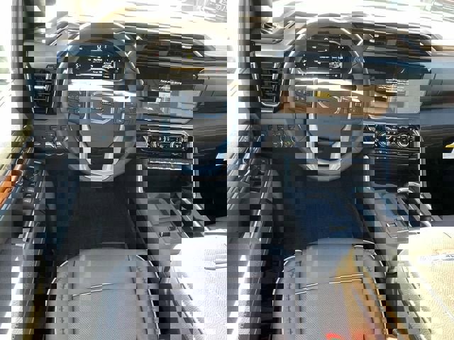 New 2026 GMC Sierra 2500 Denali w/ Denali Reserve Package image 11