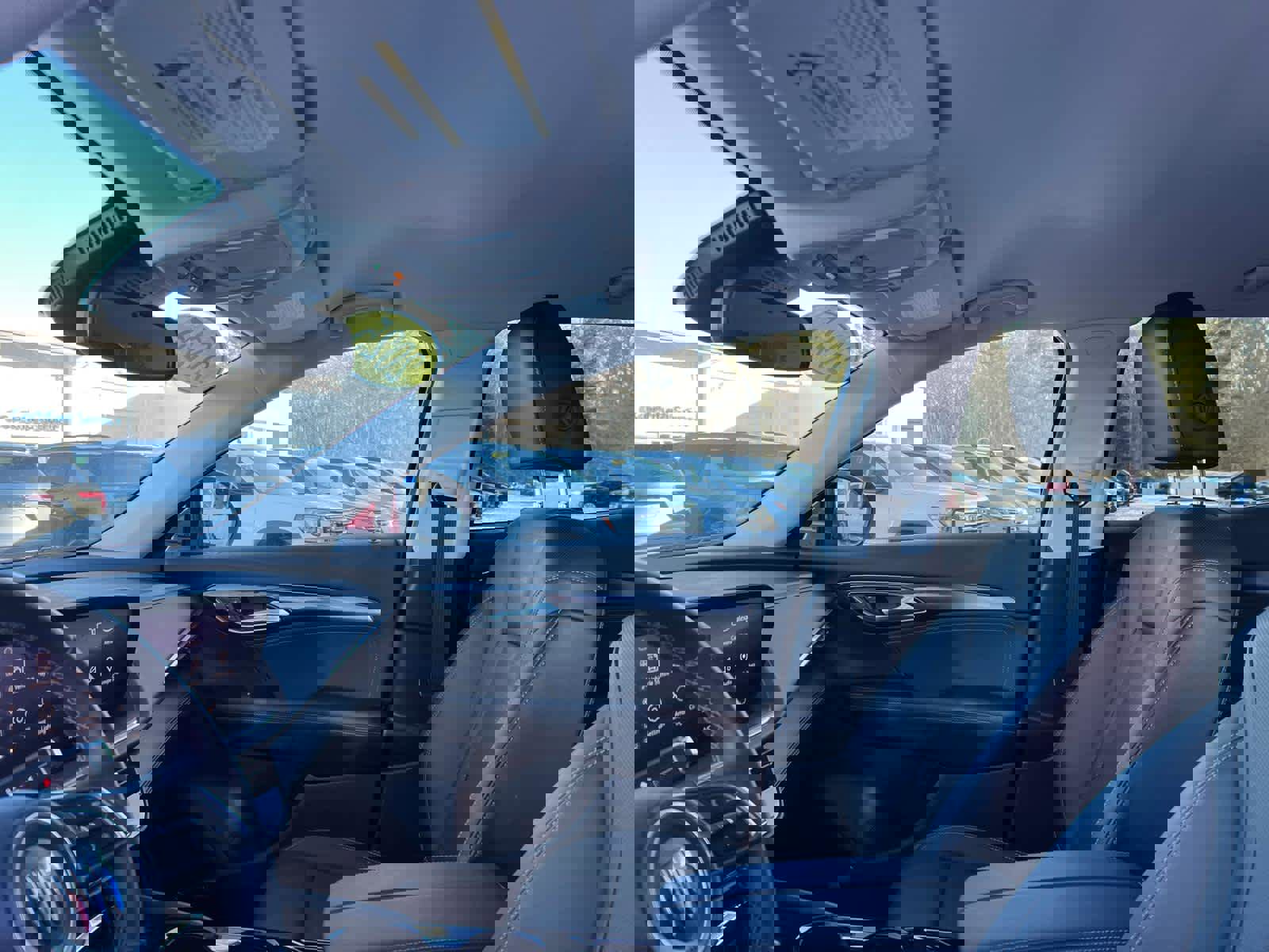 Certified 2025 Buick Envision Preferred image 12