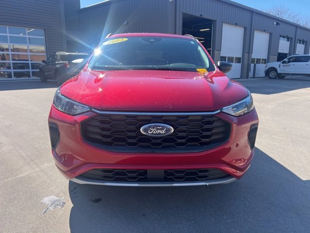 Used 2023 Ford Escape ST-Line w/ Tech Pack #1 image 2