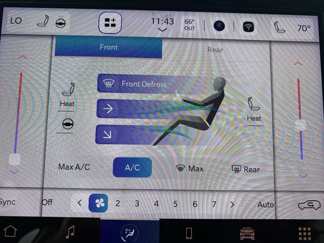 Used 2022 Jeep Grand Cherokee L Limited image 2