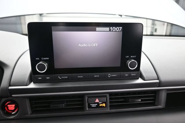Used 2025 Honda Pilot Sport image 10