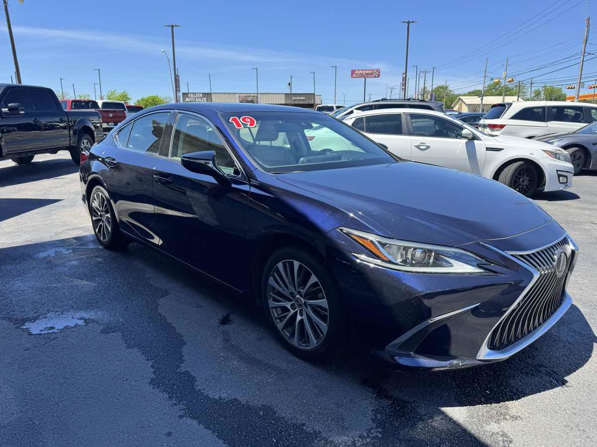 Used 2019 Lexus ES 350 image 4
