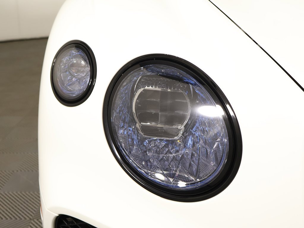 Used 2023 Bentley Continental GT Azure image 24