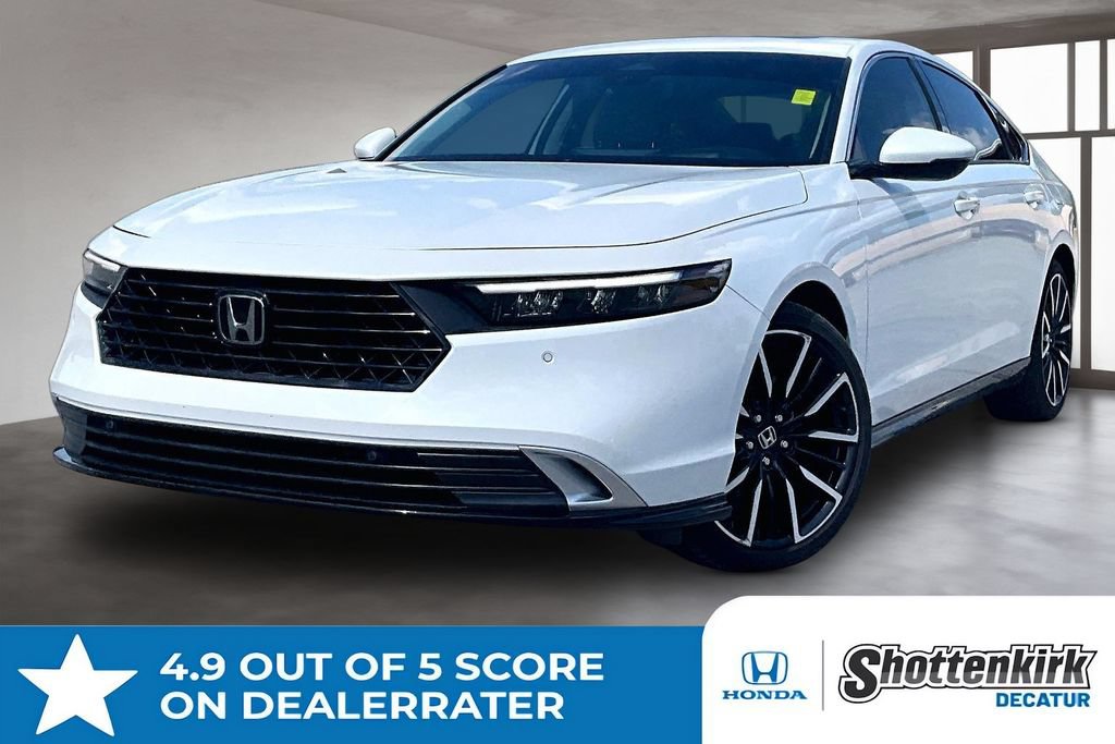 Used 2023 Honda Accord Touring image 1