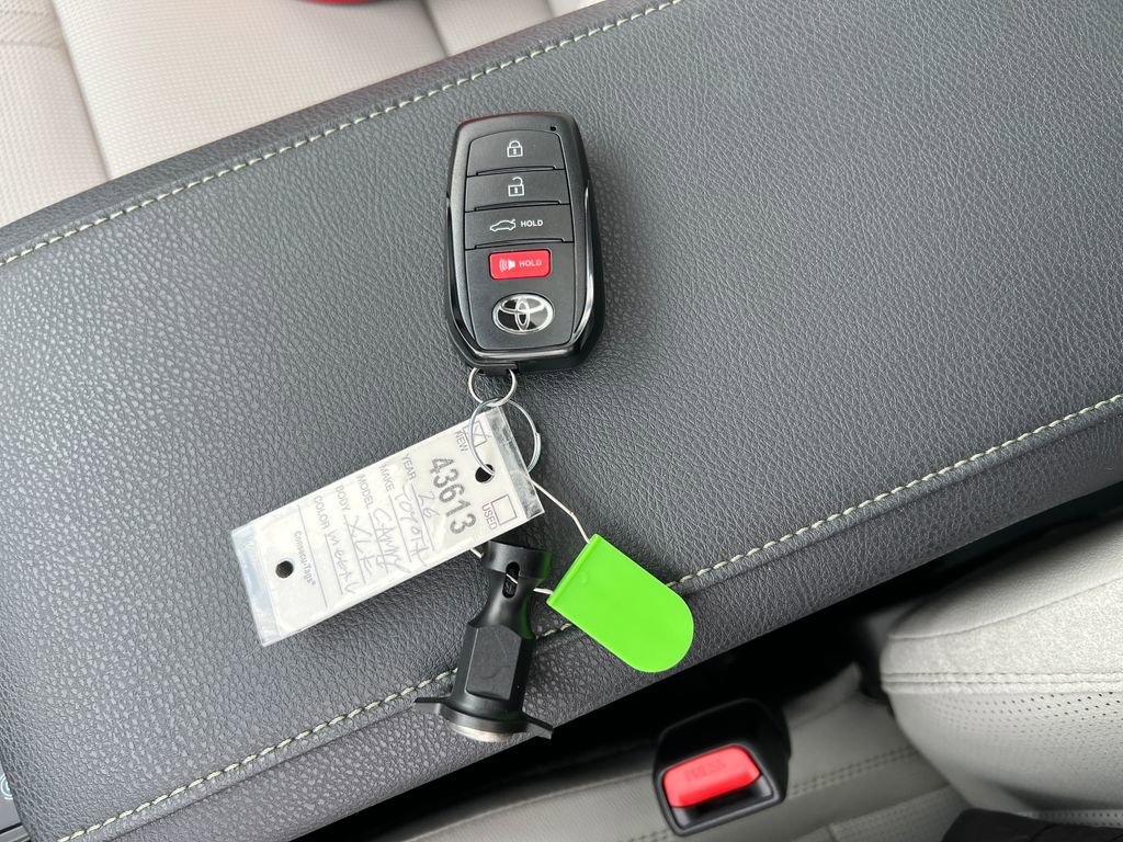 New 2026 Toyota Camry XLE w/ Premium Package AWD/4WD image 29