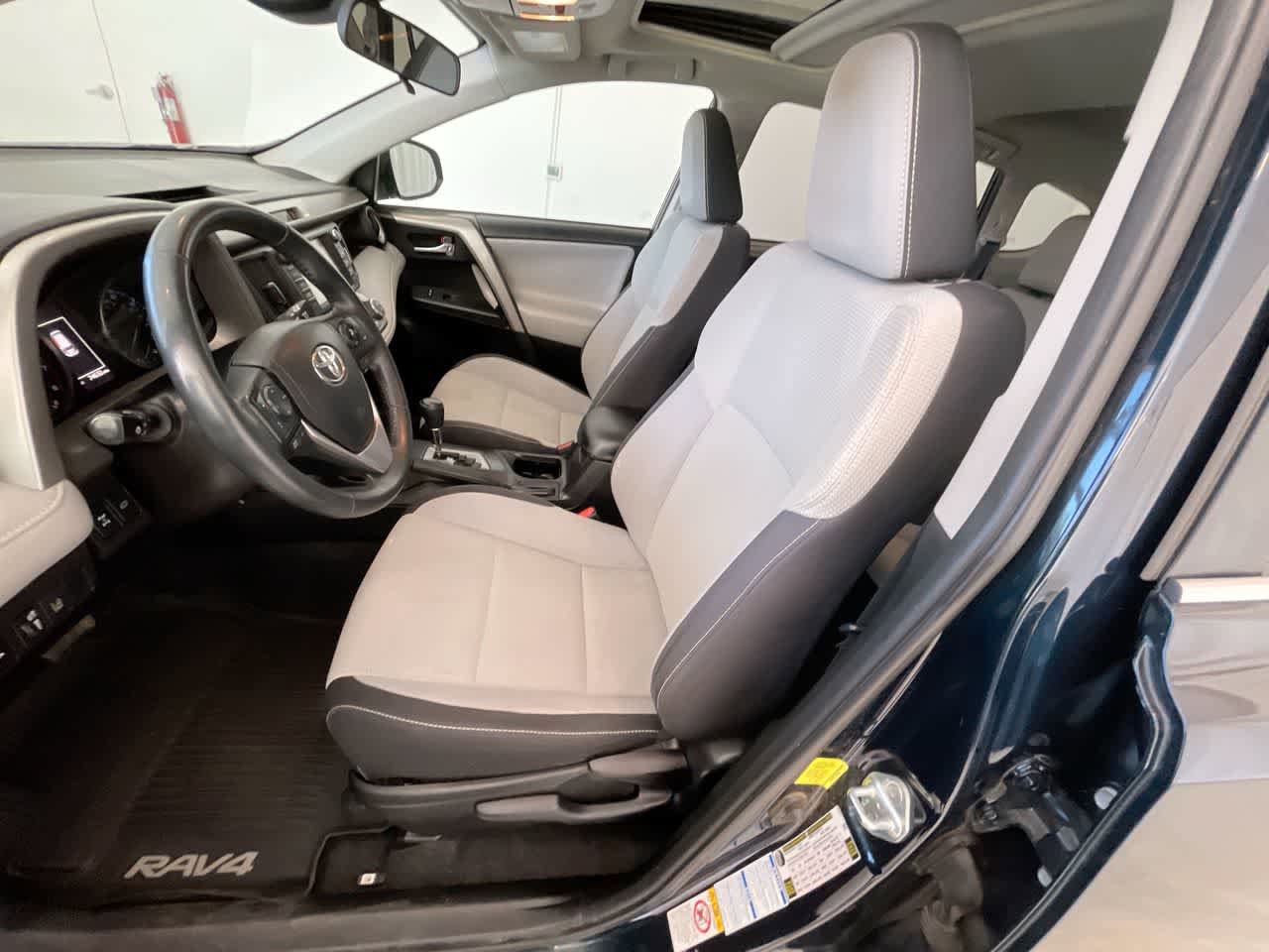 Certified 2018 Toyota RAV4 XLE AWD/4WD image 11