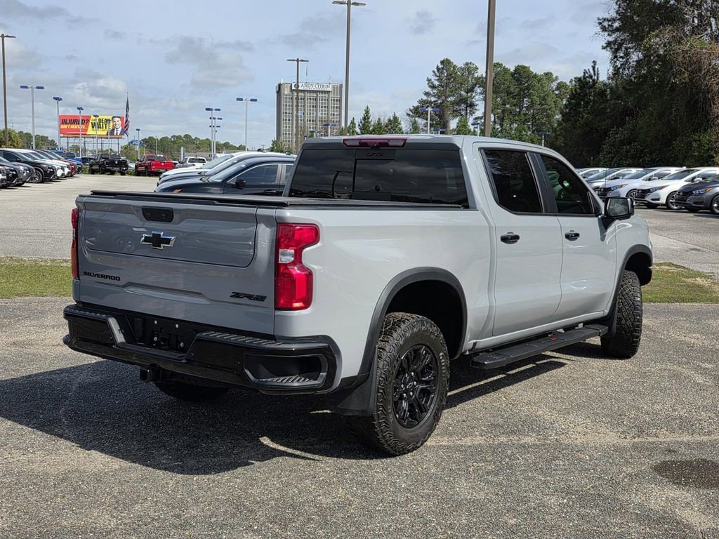 Used 2024 Chevrolet Silverado 1500 ZR2 w/ Technology Package image 6