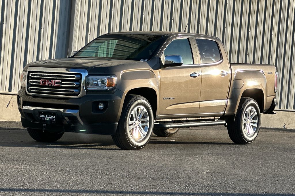 Used 2015 GMC Canyon SLT AWD/4WD image 4