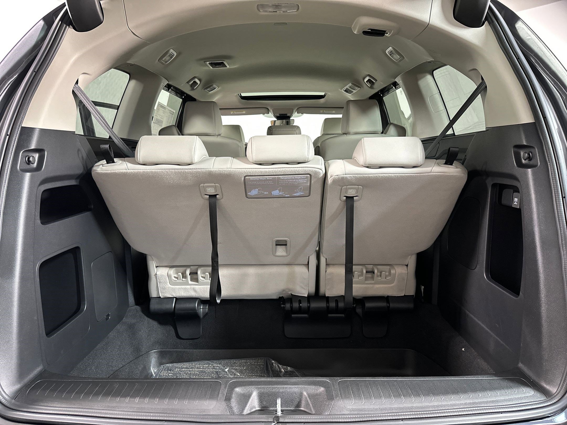 New 2026 Honda Odyssey EX-L image 38
