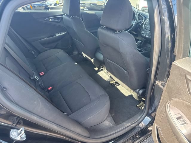 Used 2017 Chevrolet Malibu LS FWD image 31