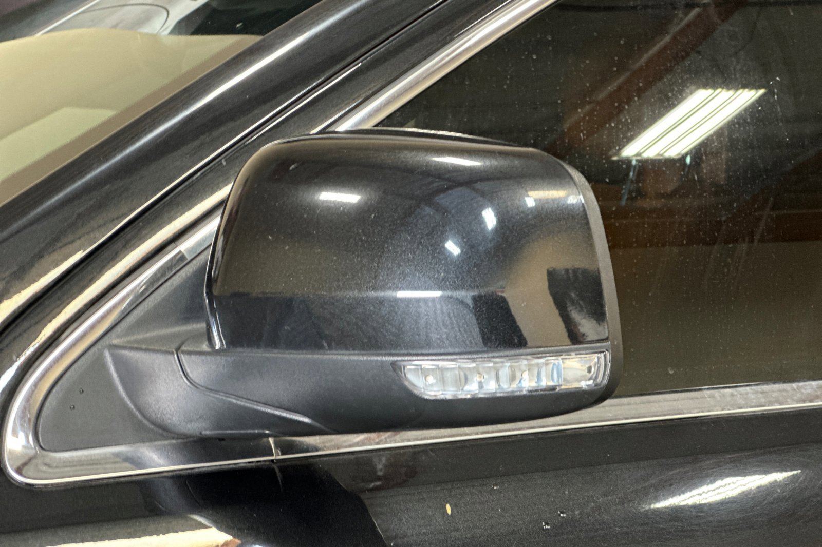 Used 2015 Jeep Grand Cherokee SRT w/ Trailer Tow Group IV image 53