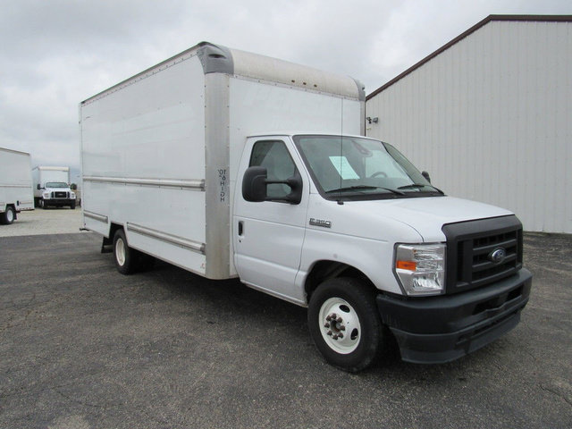 Used 2022 Ford E-350 and Econoline 350 Super Duty RWD image 9