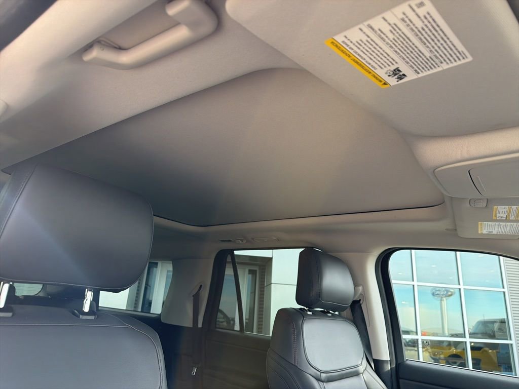 Used 2025 Ford Expedition Max Active AWD/4WD image 37