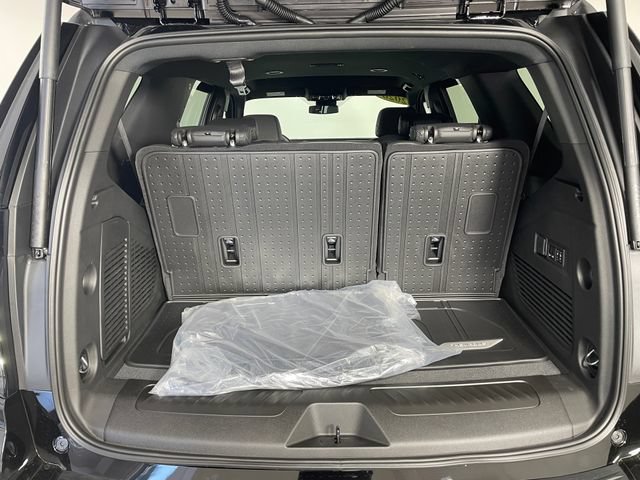 New 2026 Chevrolet Tahoe LT w/ Comfort Package AWD/4WD image 13