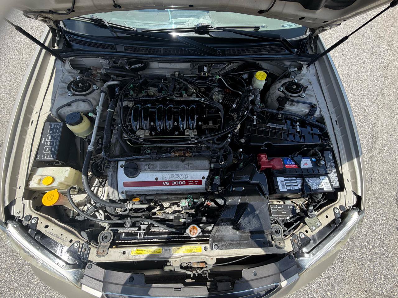 Used 2000 Nissan Maxima GXE FWD image 16