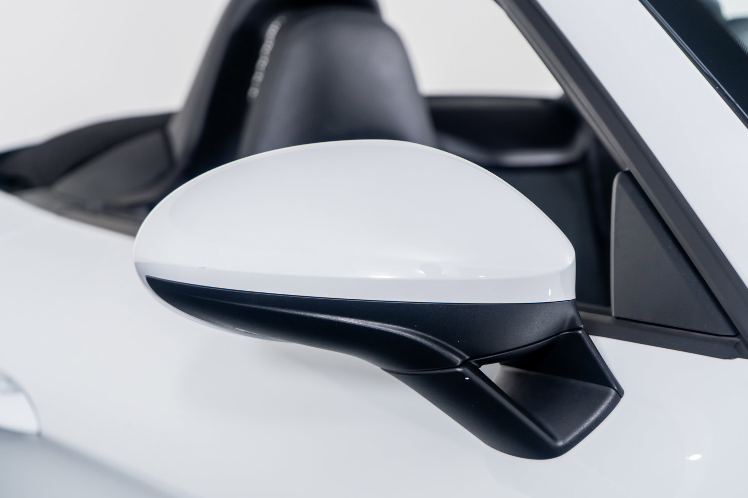 Used 2022 Porsche 718 Boxster S image 27