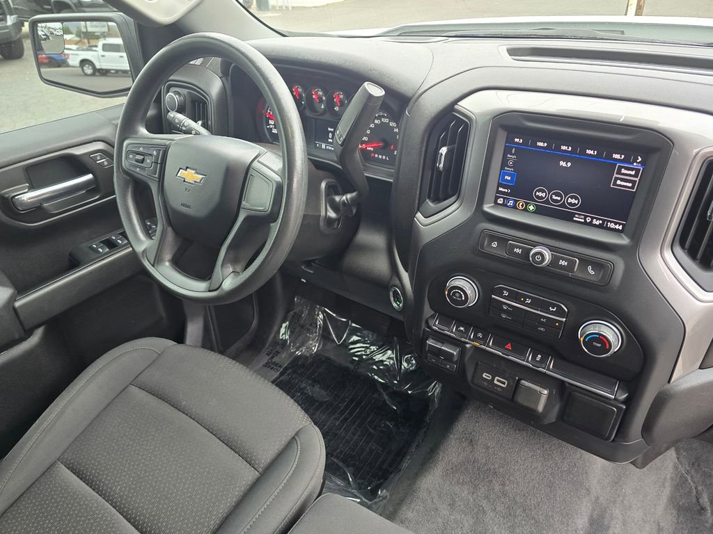 Used 2024 Chevrolet Silverado 1500 W/T w/ WT Value Package AWD/4WD image 11