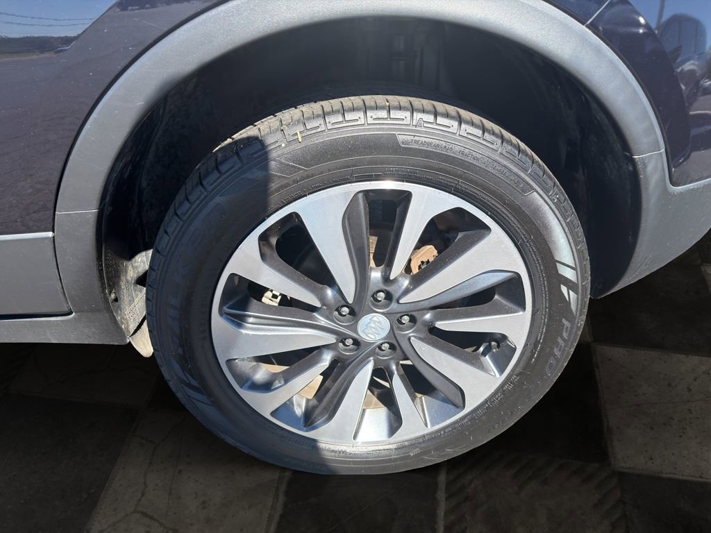 Certified 2021 Buick Encore Preferred w/ Safety Package FWD image 10