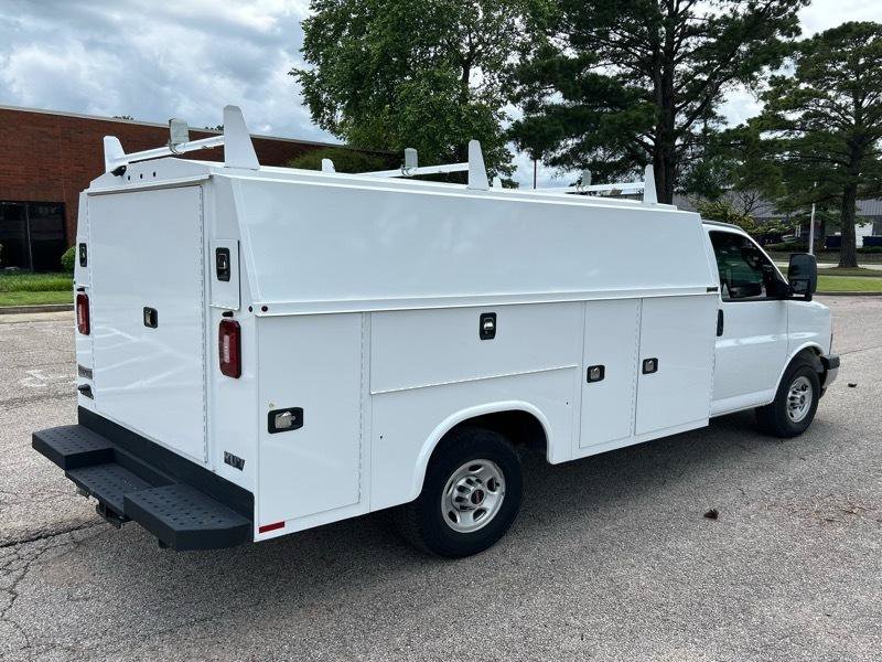 Used 2020 GMC Savana 3500 w/ Power Convenience Package RWD image 61
