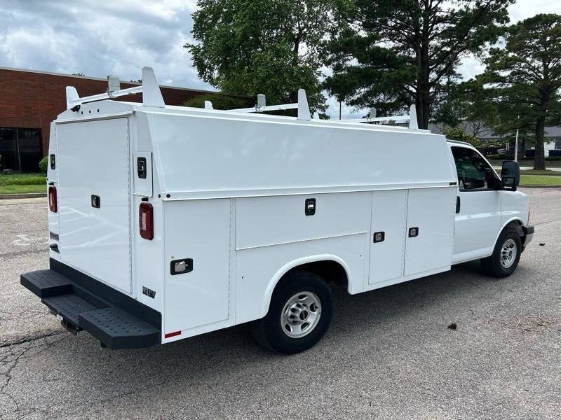 Used 2020 GMC Savana 3500 w/ Power Convenience Package RWD image 61