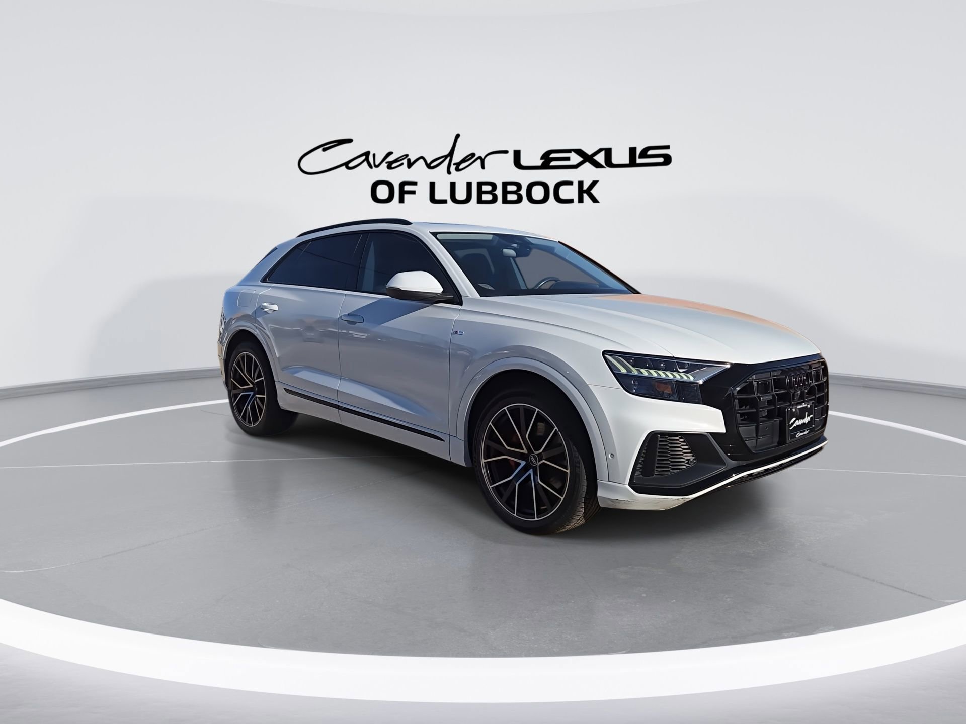 Used 2021 Audi Q8 Prestige w/ Prestige Package image 2