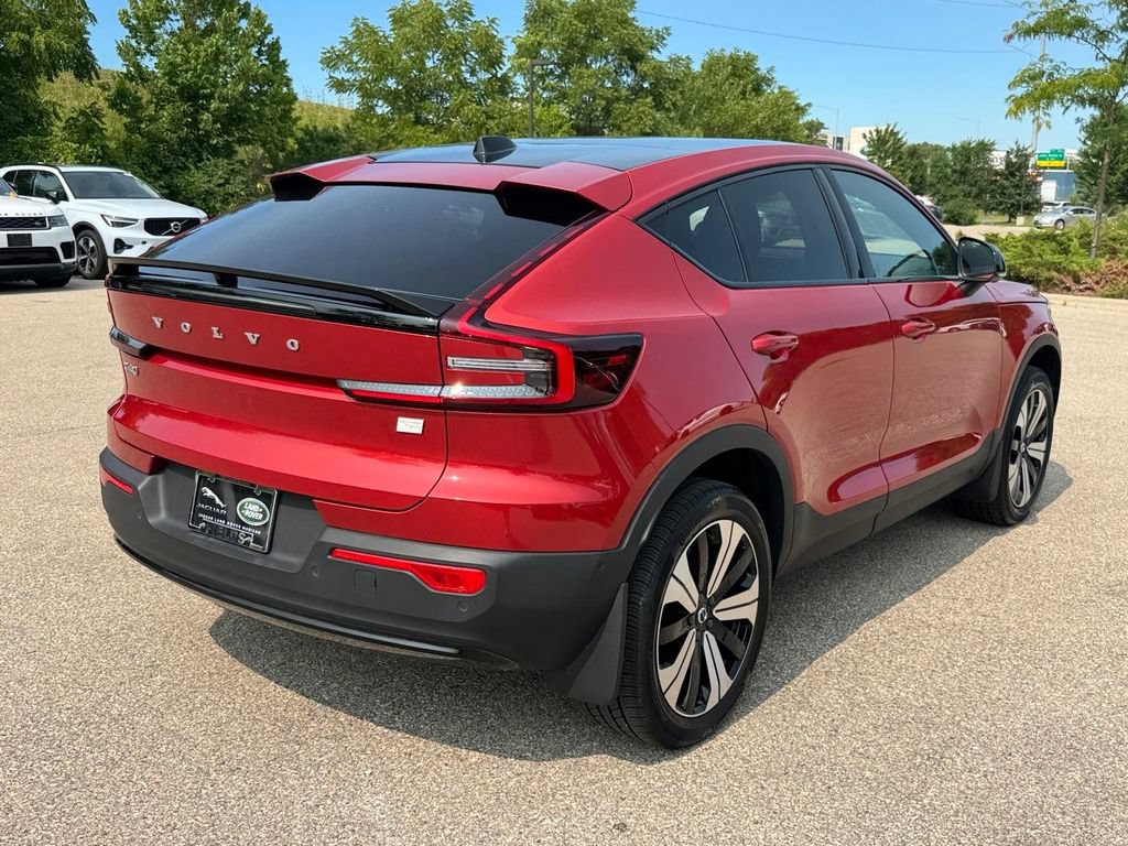 Certified 2023 Volvo C40 P8 Recharge Plus w/ Climate Package AWD/4WD image 4
