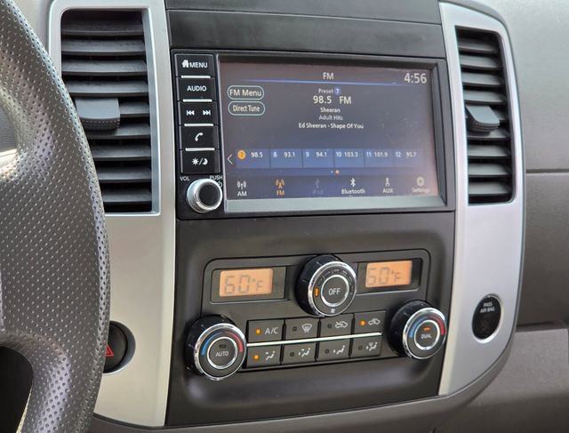 Used 2021 Nissan Frontier SV w/ Midnight Edition Floor Mats image 21