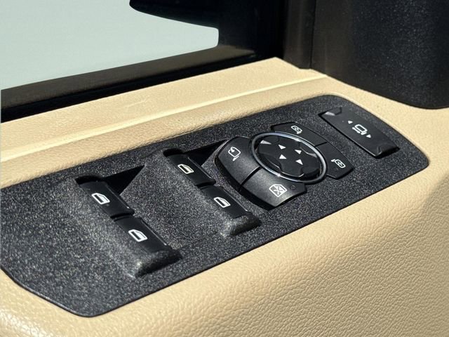 Used 2017 Ford F250 Lariat w/ Lariat Value Package AWD/4WD image 19