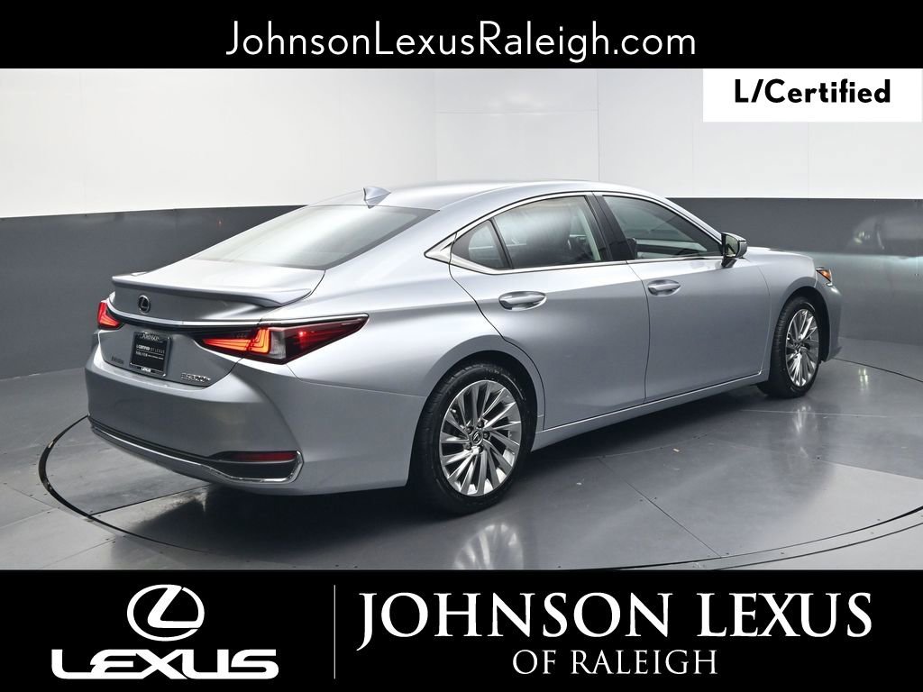 Certified 2023 Lexus ES 300h Ultra Luxury w/ Accessory Package (Z2) image 9