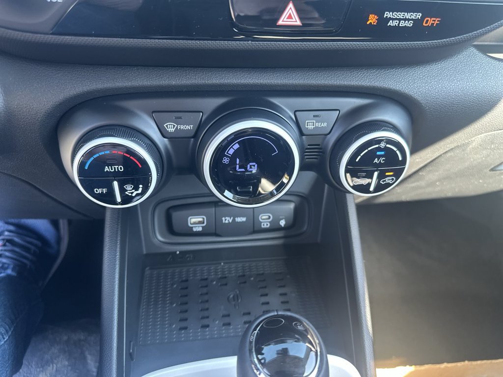 New 2026 Hyundai Venue SEL FWD image 25