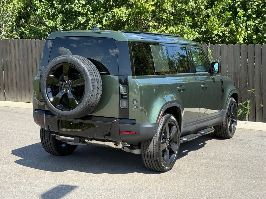 New 2026 Land Rover Defender 110 S AWD/4WD image 5