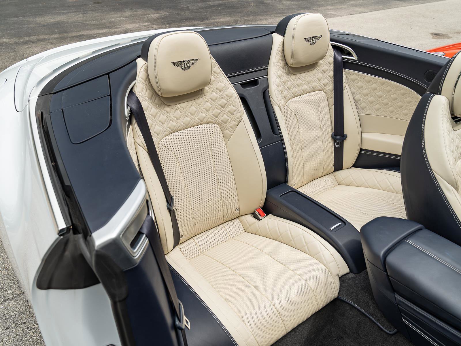 Used 2021 Bentley Continental GT V8 image 34