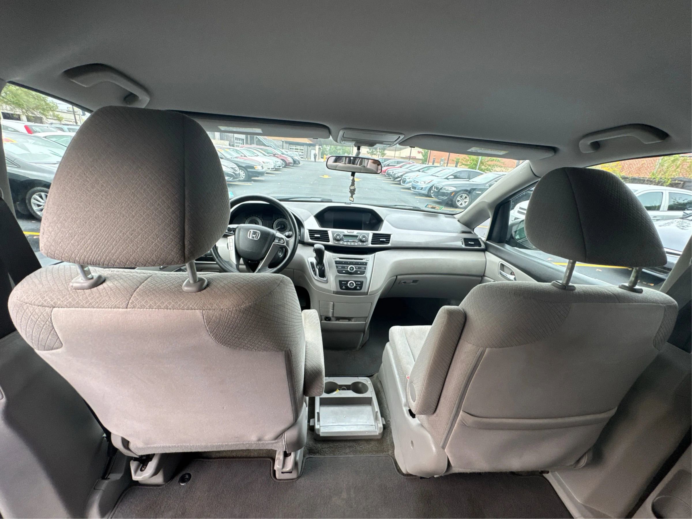 Used 2015 Honda Odyssey LX image 24