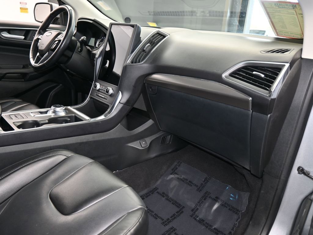Used 2022 Ford Edge Titanium image 48