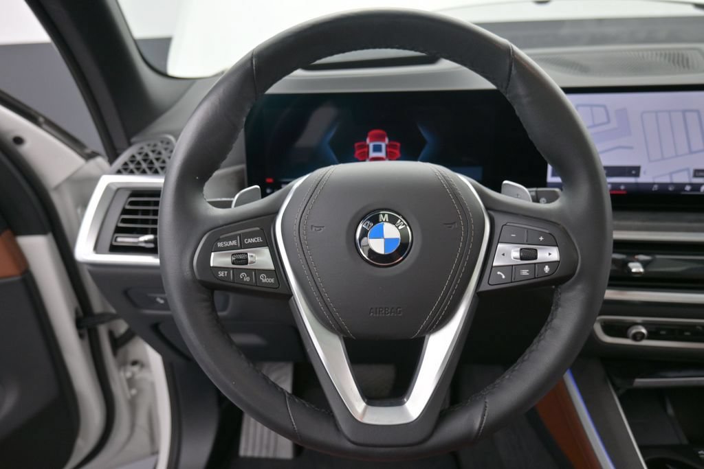 New 2026 BMW X5 xDrive40i AWD/4WD image 13